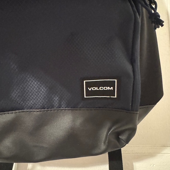 Volcom Dark Blue/ Black Backpack - Picture 8 of 8